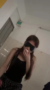 母狗调教吃到拉丝