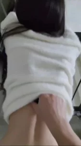 和同事楼梯间恩爱